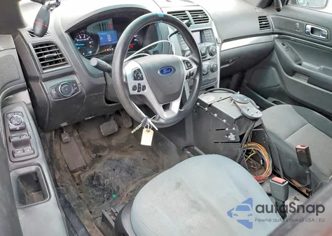 2014 Ford Explorer Police Interceptor z USA, uszkodzony, nr VIN 1FM5K8AR9EGA75902